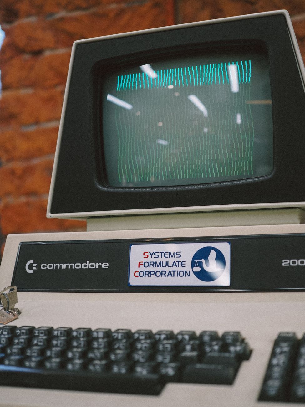 close up photo of vintage computer